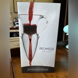 Decantus Deluxe Wine Aerator - New In Box - plz read description